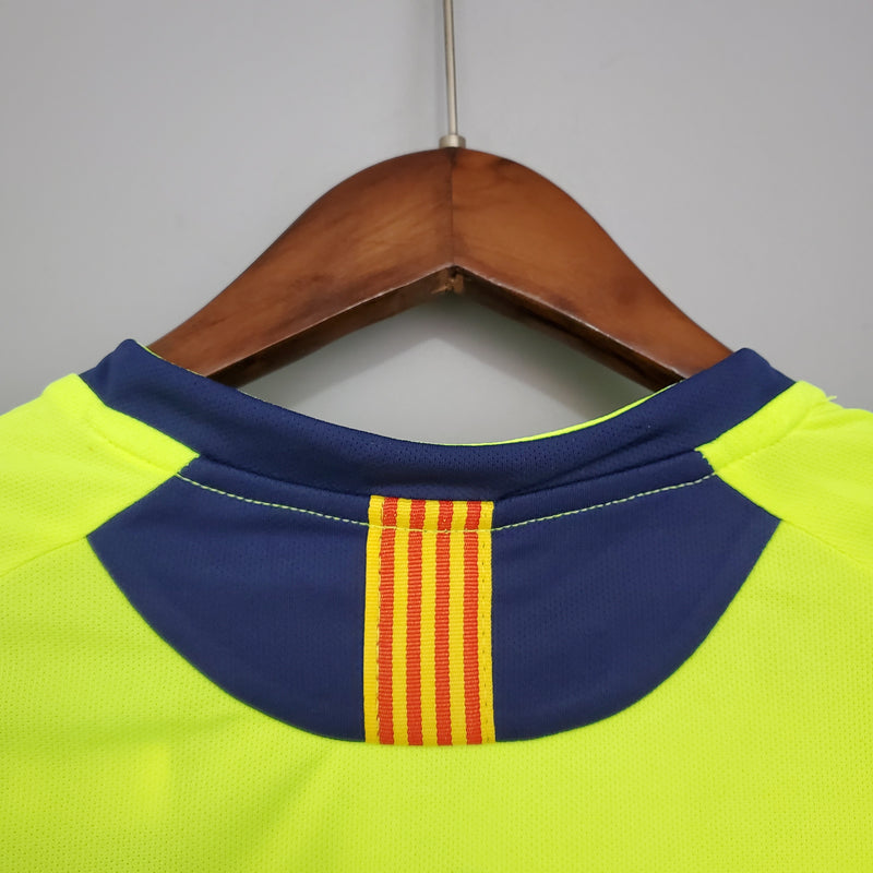 Camisa Retrô Barcelona II 2005/2006 - Ronaldinho