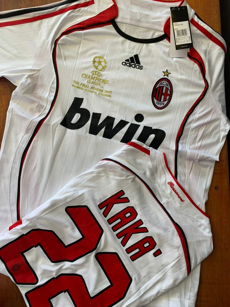 Camisa Retrô Milan II 2006/2007 - Kaká