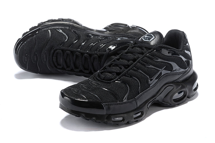 Nike TN - Triple Black