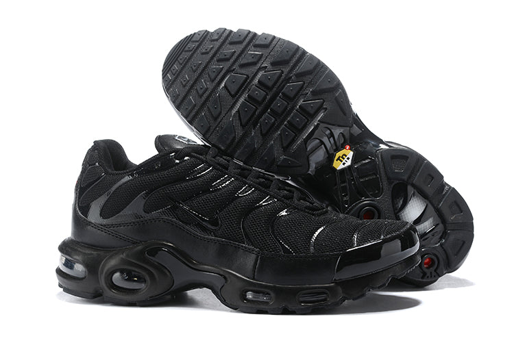 Nike TN - Triple Black