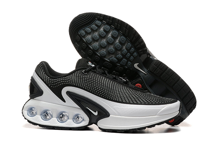 Nike DN - Black White