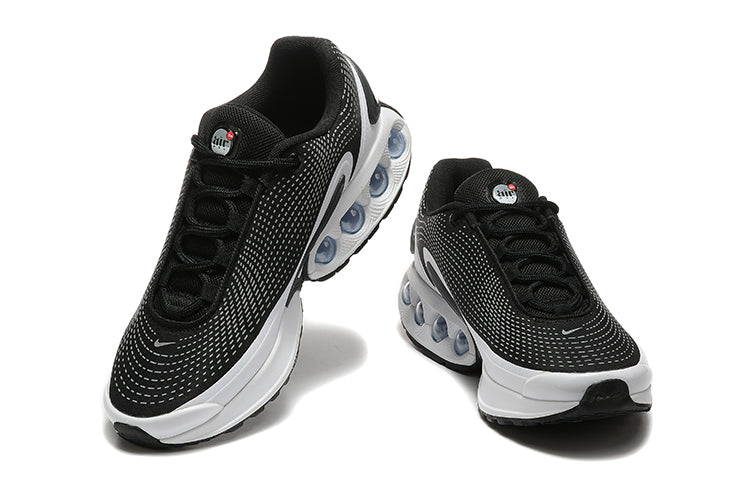 Nike DN - Black White