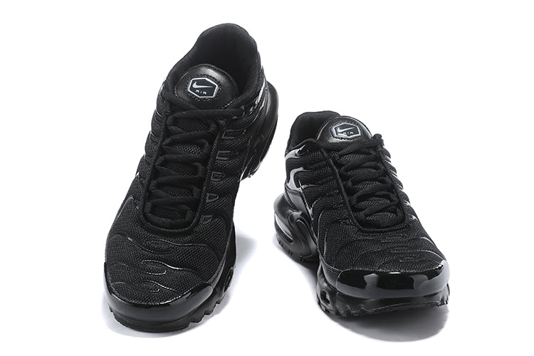 Nike TN - Triple Black