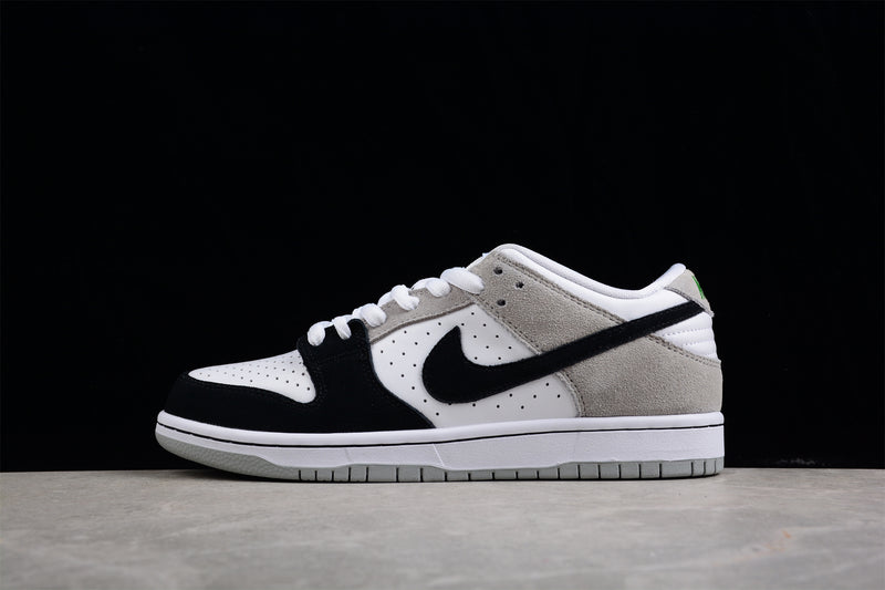 Nike SB Dunk Low - Chlorophyll