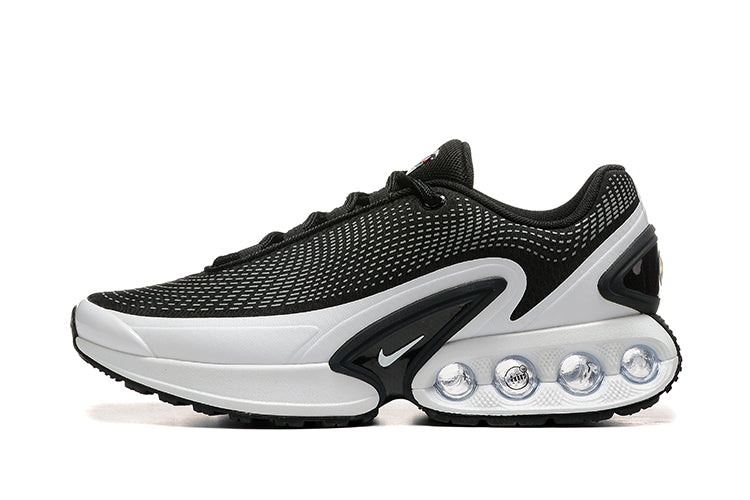Nike DN - Black White