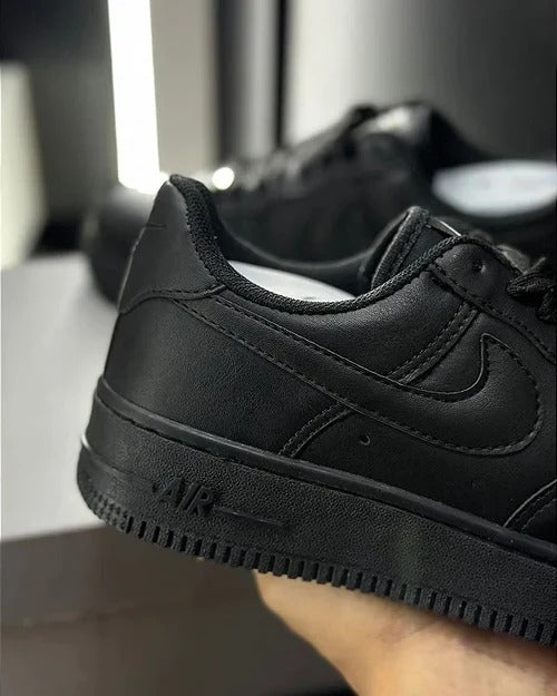 Nike Air Force 1 Low - Preto