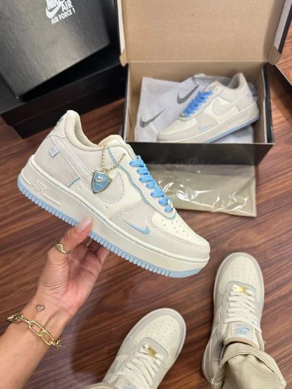 Nike Air Force 1 Low - Bege/Azul
