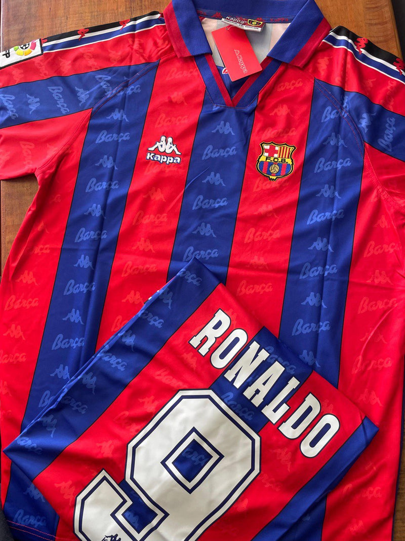 Camisa Retrô Barcelona I 1996/1997 - Ronaldo