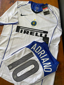 Camisa Retrô Inter de Milão II 2004/2005 - Adriano
