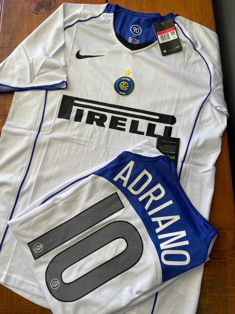 Camisa Retrô Inter de Milão II 2004/2005 - Adriano