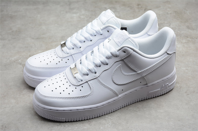 Nike Air Force 1 Low - Triple White