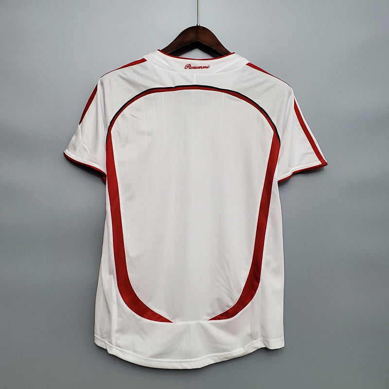 Camisa Retrô Milan II 2006/2007 - Kaká
