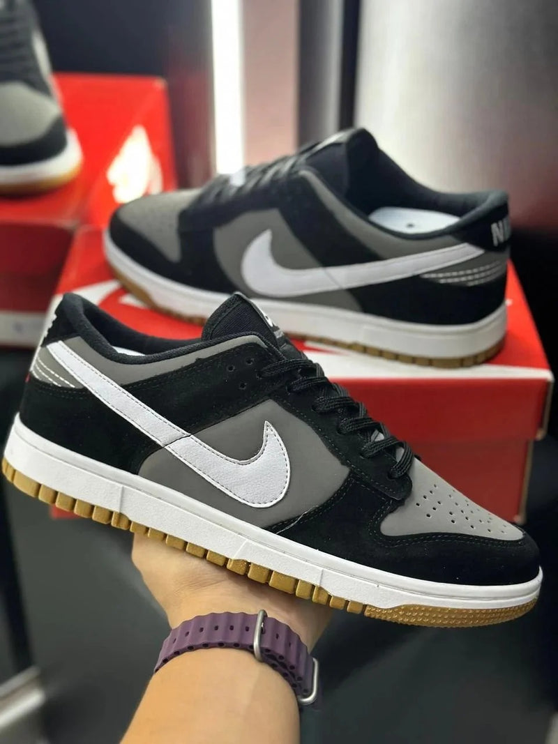 Nike Dunk Low - Gray/Black/White