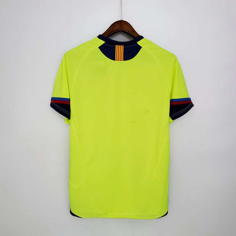 Camisa Retrô Barcelona II 2005/2006 - Ronaldinho